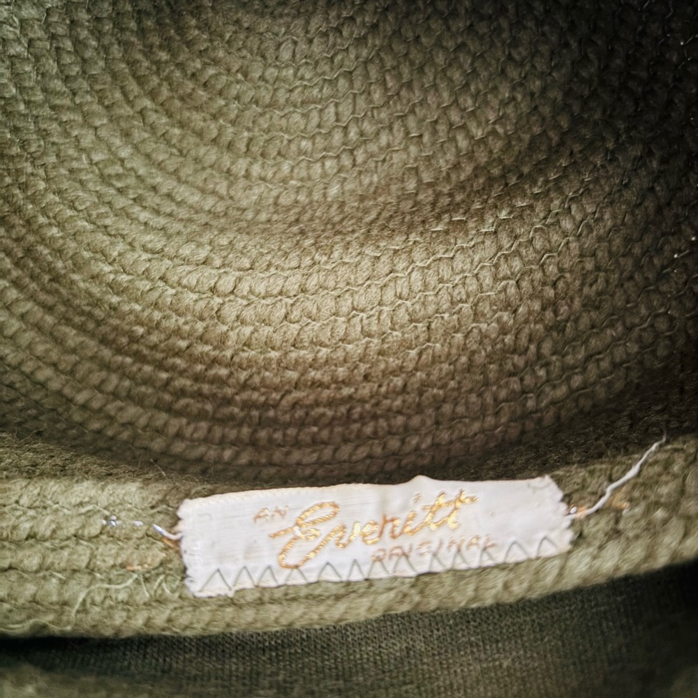 Vintage Everitt Cloche Olive Green Hat.